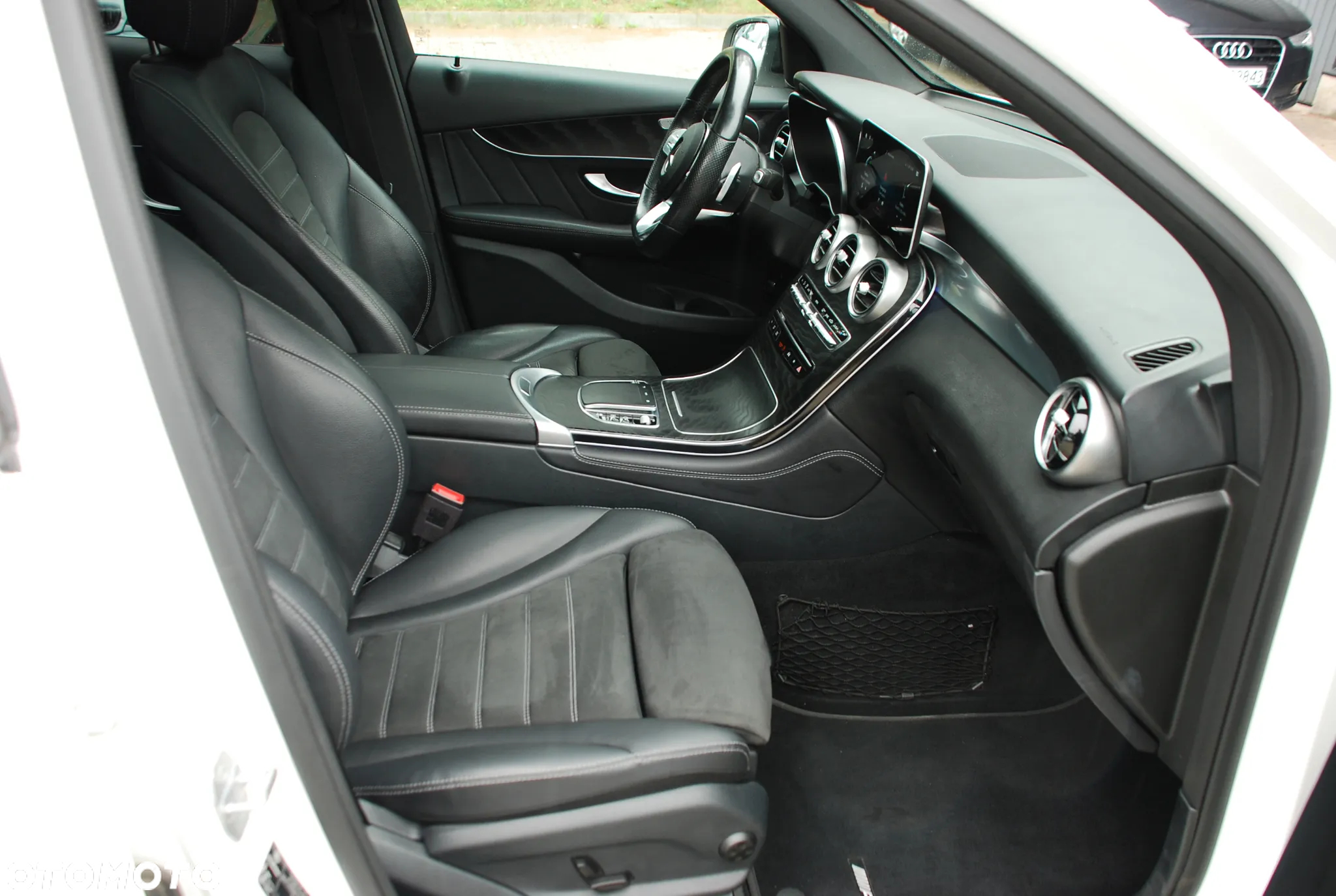Mercedes-Benz GLC 200 4-Matic - 9
