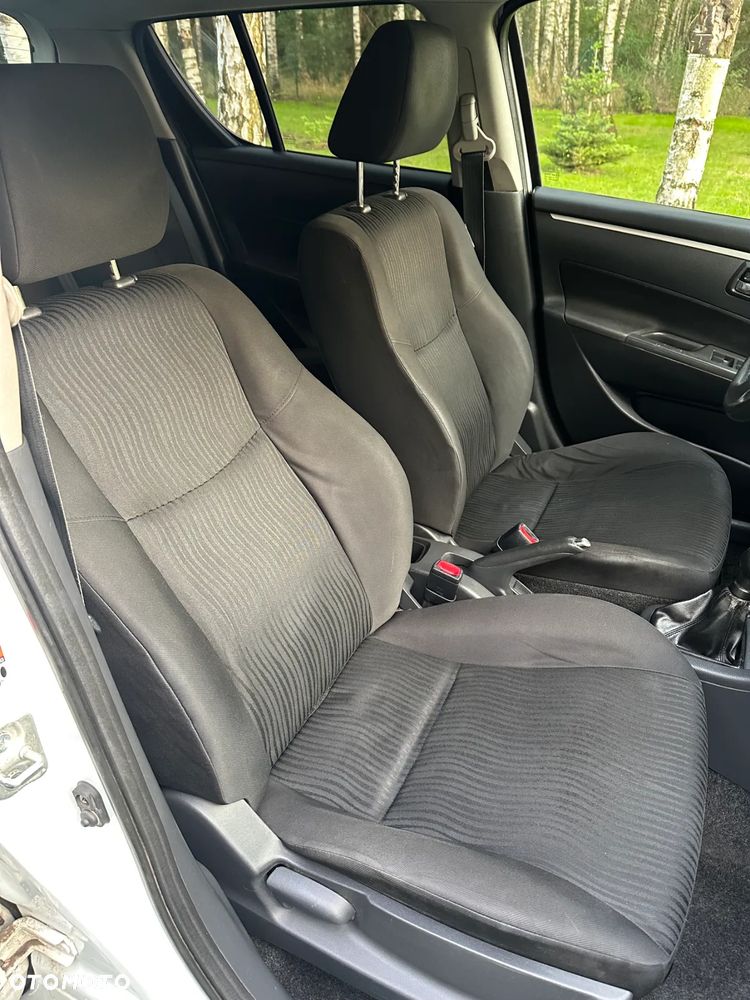 Suzuki Swift - 5