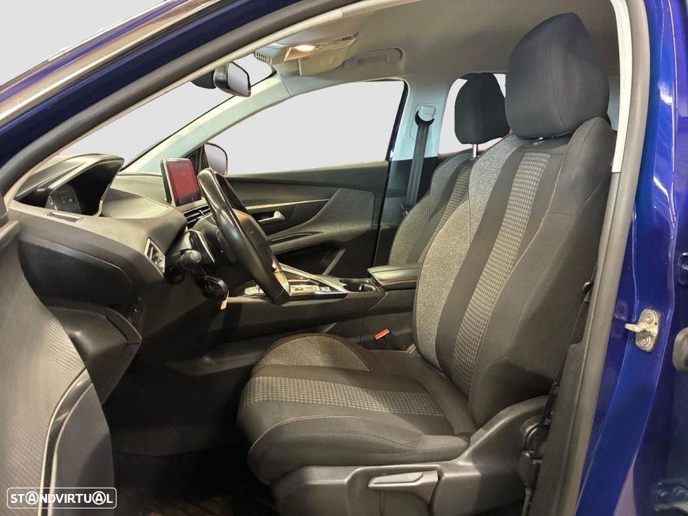 Peugeot 3008 PureTech 130 Stop & Start GPF EAT8 Active Business-Pack - 9