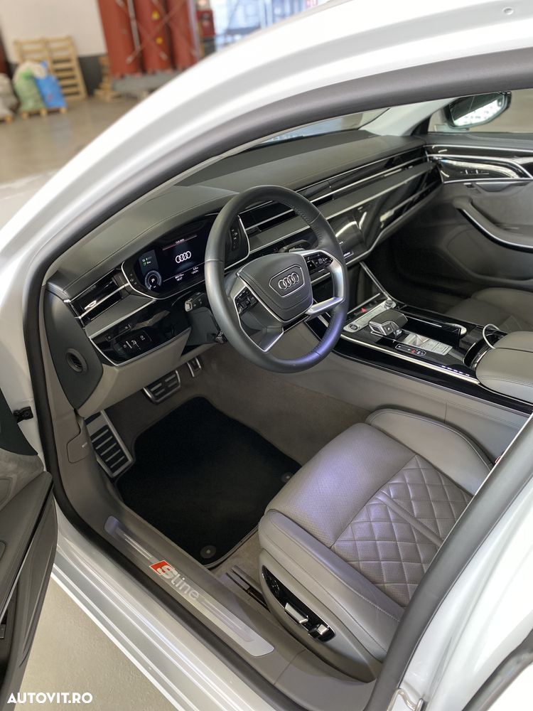 Audi A8 - 15