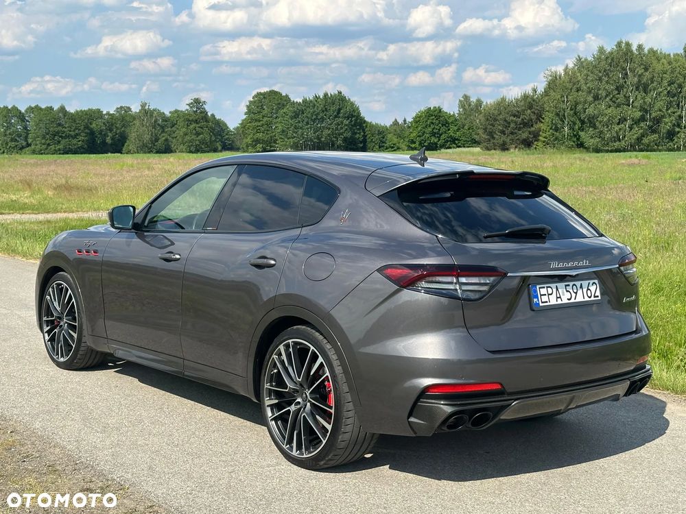 Maserati Levante Trofeo Q4 - 8
