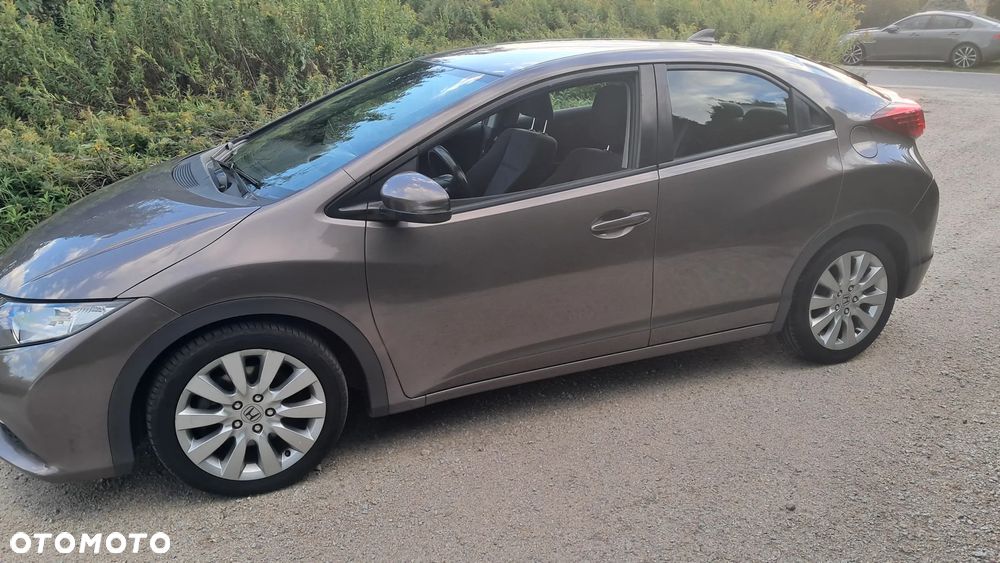 Honda Civic 1.8 Sport - 8