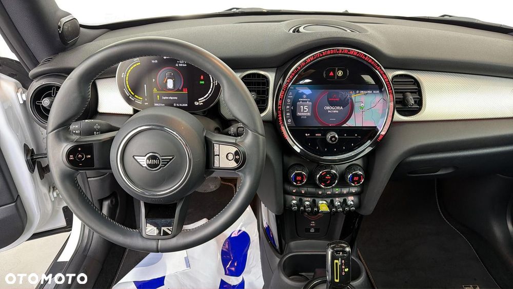 MINI Cooper SE - 14
