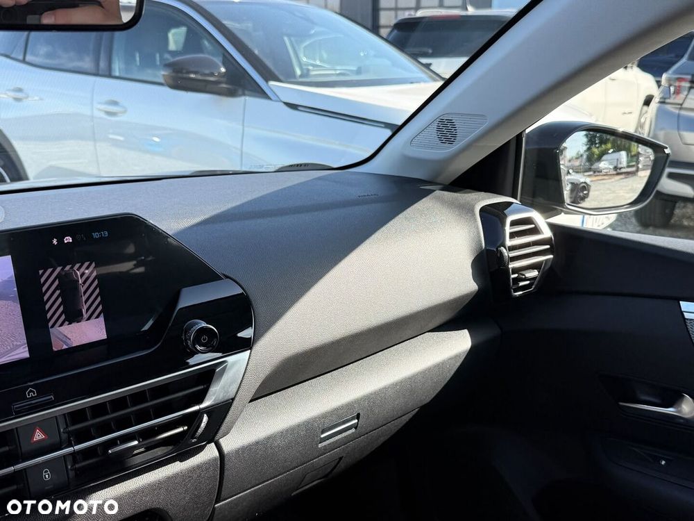 Citroën C4X 1.2 PureTech Plus S&S EAT8 - 17