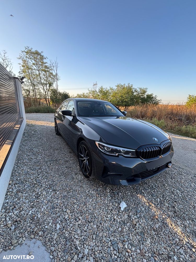 BMW Seria 3 330i AT - 1