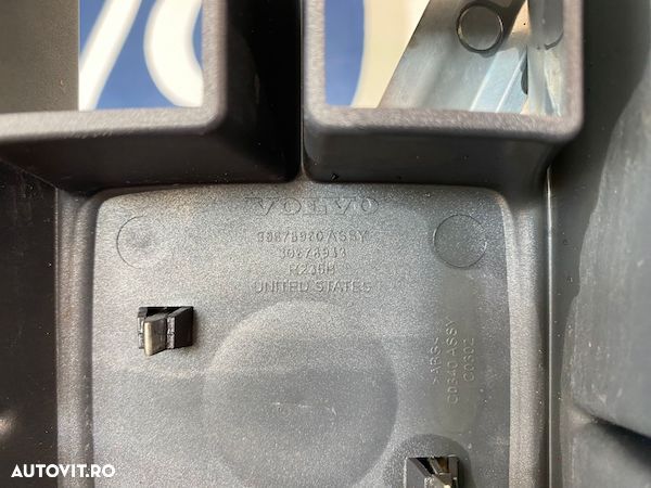 Grila bara fata Volvo XC90 2007-2010 30678980 30678983 17115 - 2