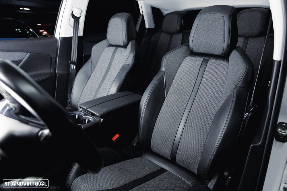 Peugeot 3008 1.2 PureTech Allure - 6