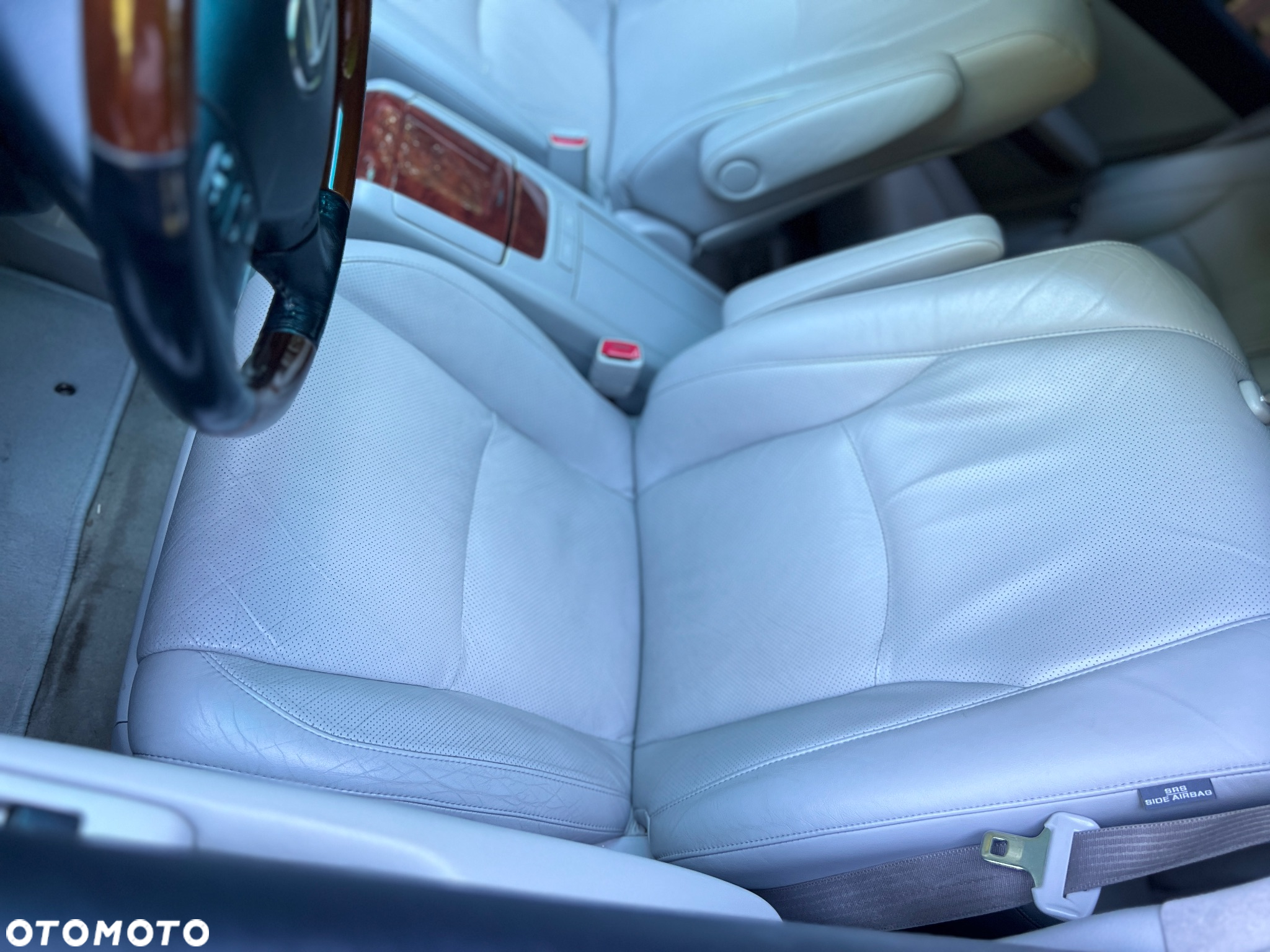Lexus RX - 18