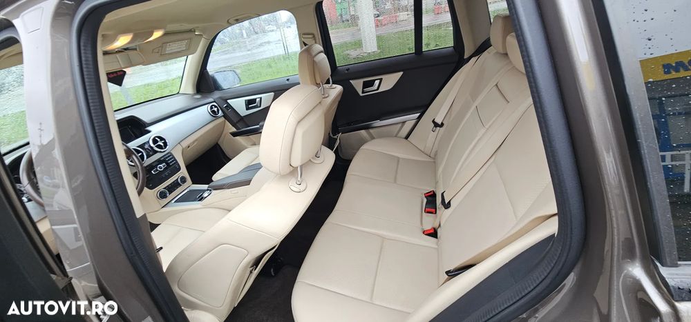 Mercedes-Benz GLK 220 CDI 4M BlueTEC - 12