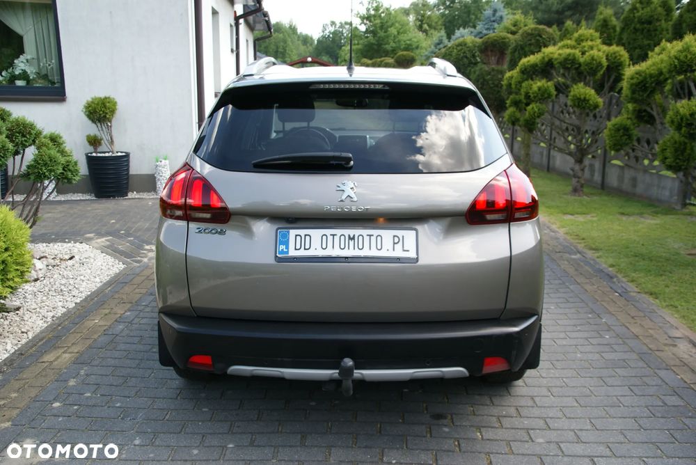Peugeot 2008 1.6 BlueHDi Allure - 8