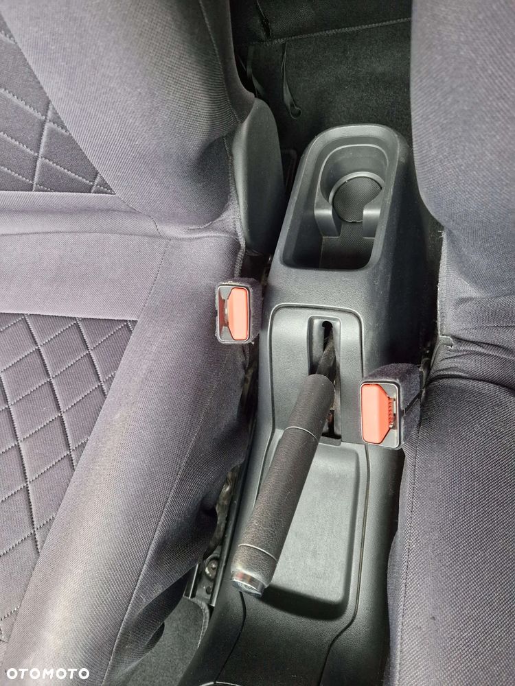Citroën C3 1.2 PureTech Feel - 11
