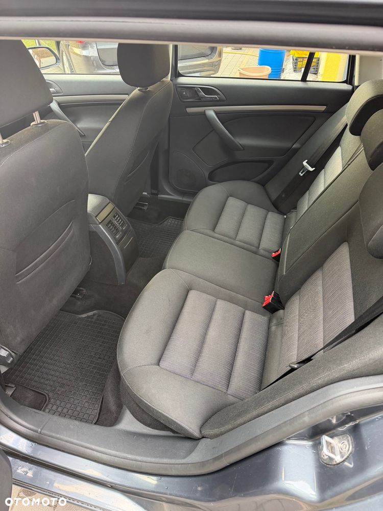 Skoda Octavia 2.0 TDI Ambiente - 8