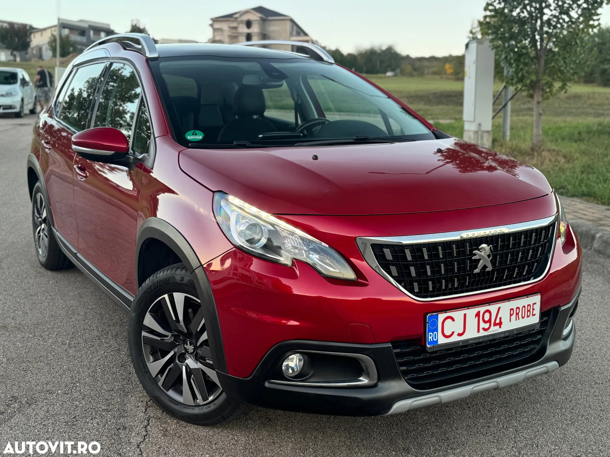 Peugeot 2008 PureTech 110 Stop&Start Business-Line - 2