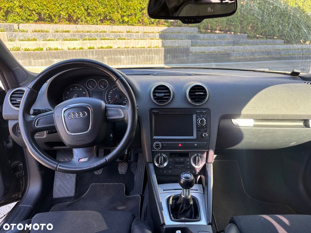 Audi A3 Sportback 1.8 TFSI Ambition - 9