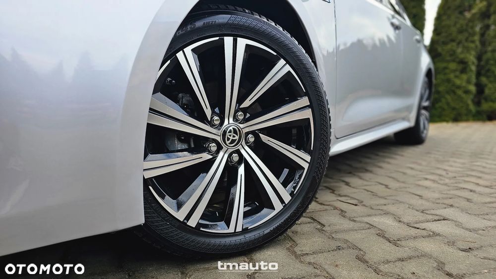 Toyota Corolla 1.8 Hybrid Comfort - 34