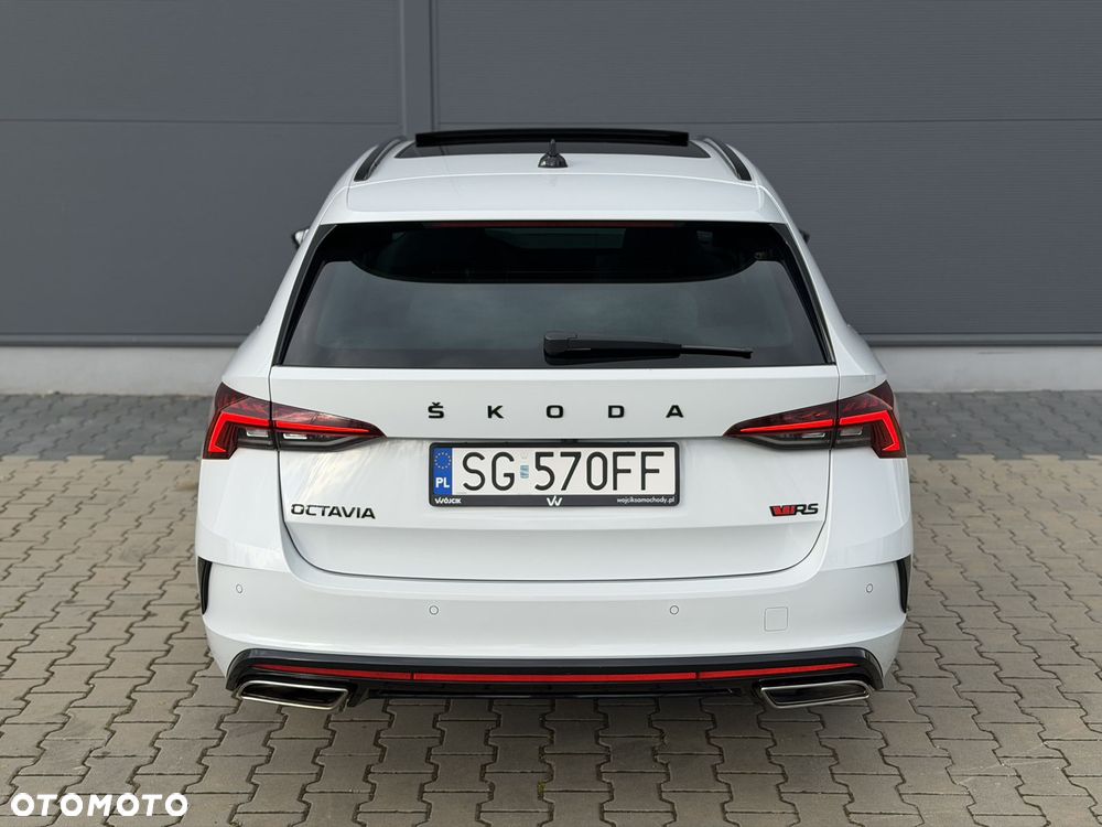 Skoda Octavia 2.0 TDI DSG 4x4 RS Plus - 6