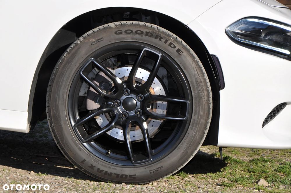 Dodge Charger 5.7 R/T - 6