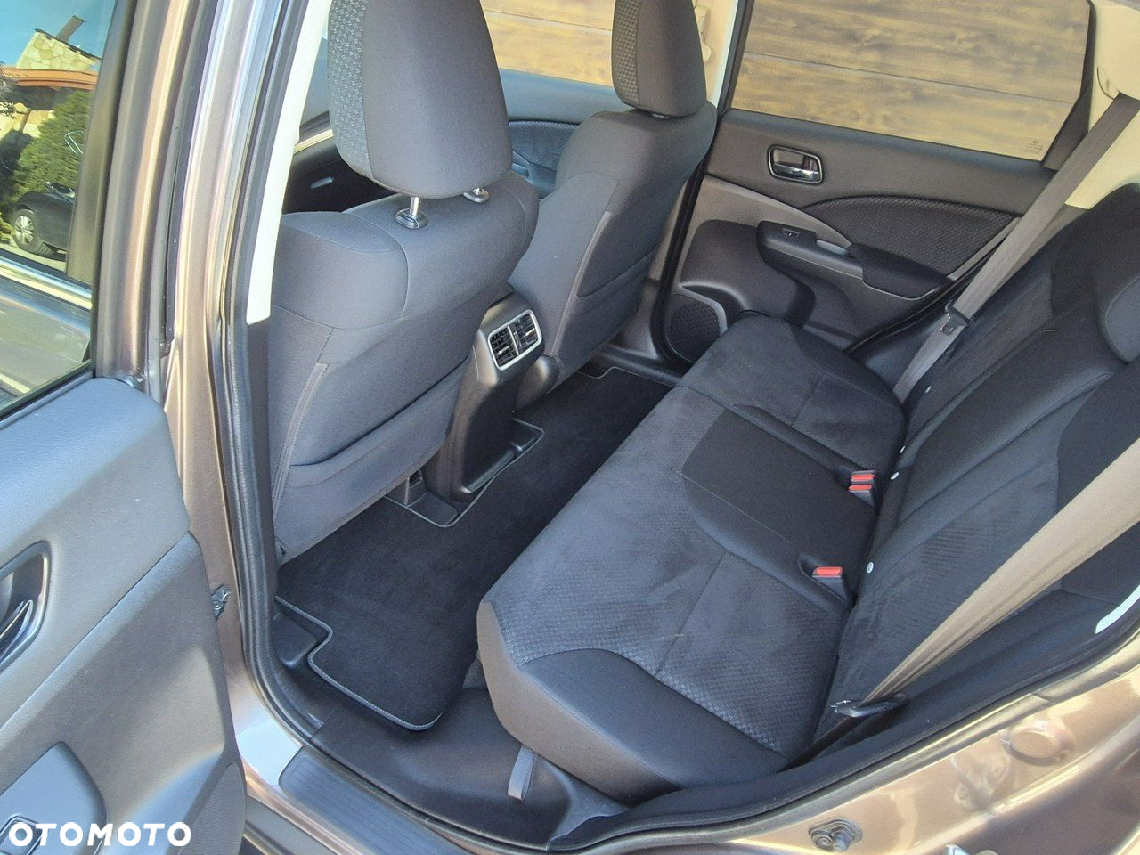 Honda CR-V - 13