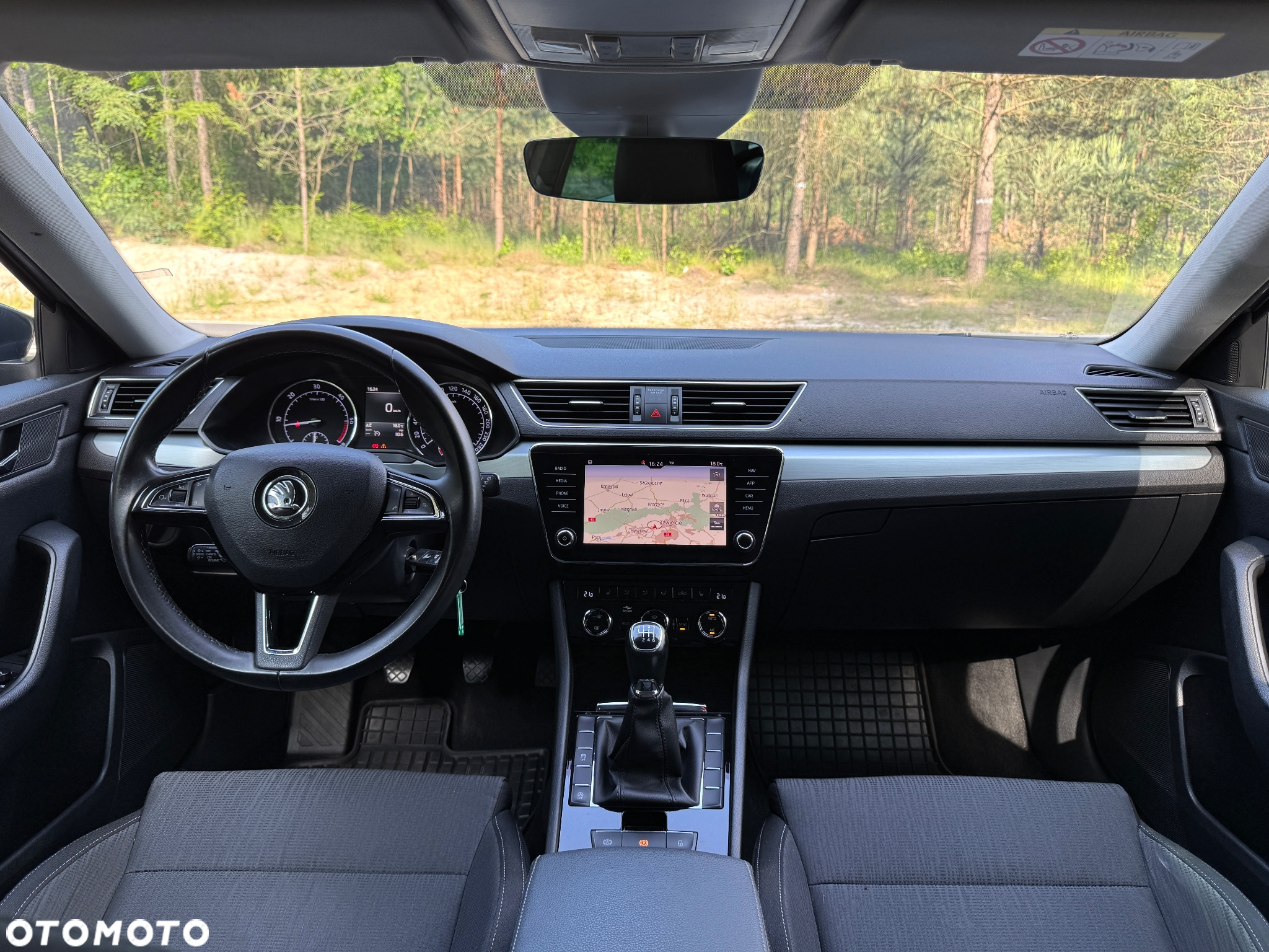 Skoda Superb 2.0 TDI Style - 9
