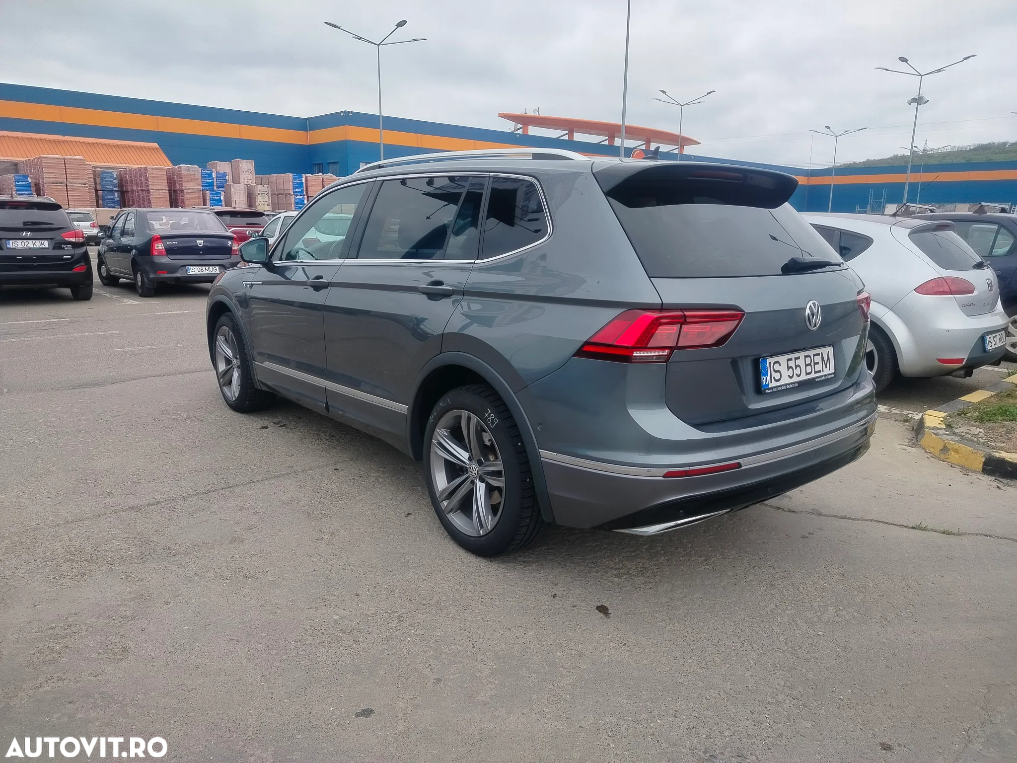 Volkswagen Tiguan Allspace 2.0 TDI SCR 4Motion DSG Highline - 3