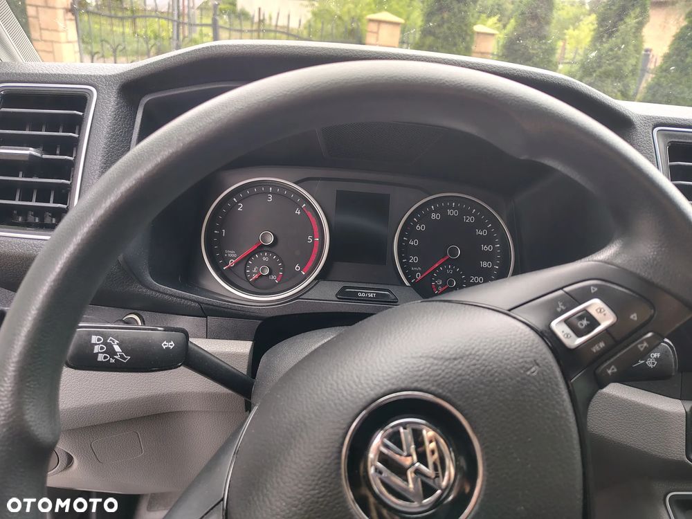 Volkswagen CRAFTER - 13
