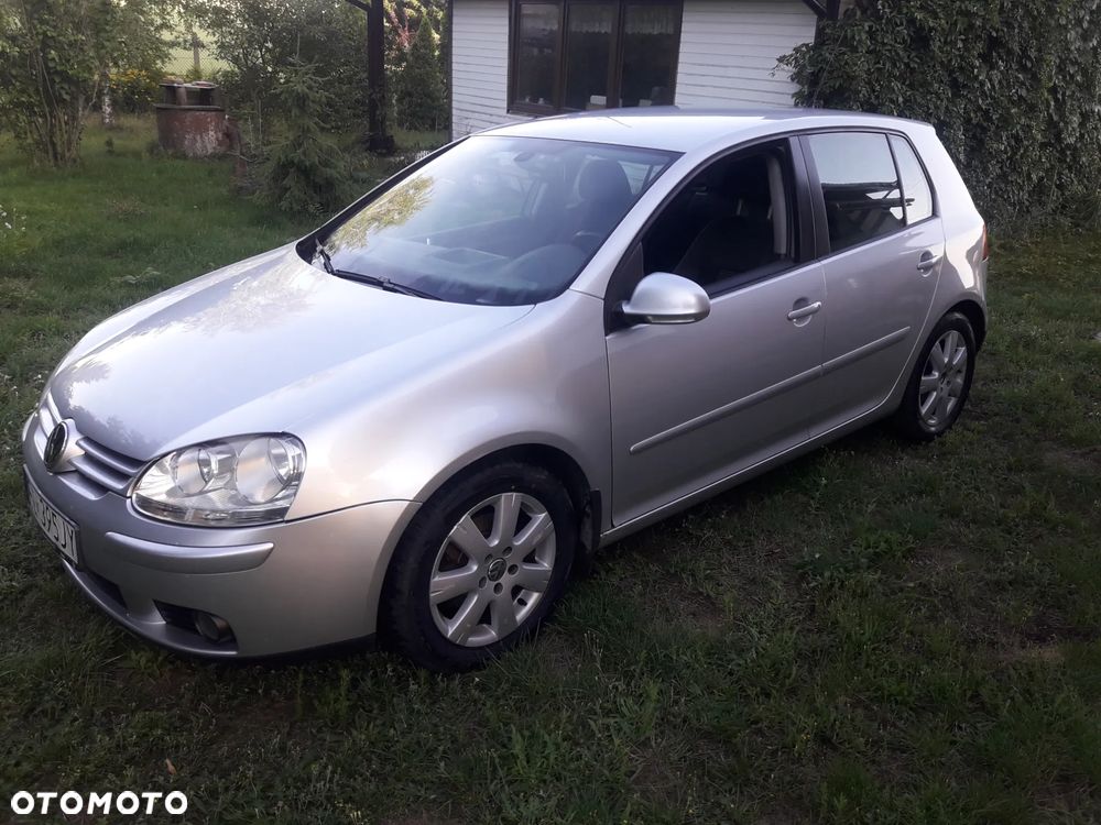 Volkswagen Golf V 1.9 TDI Q-Line - 5