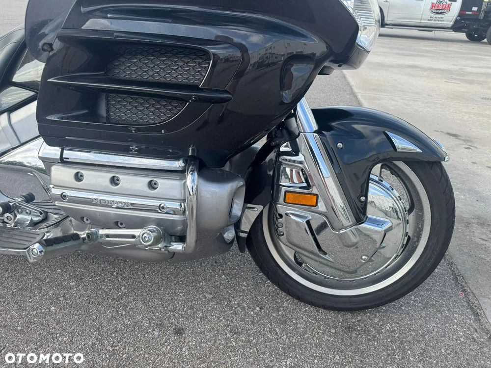 Honda GL - 37