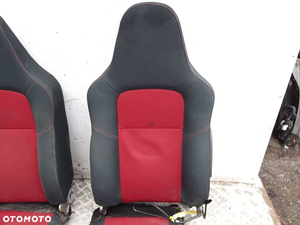 poszycie foteli przód suzuki swift mk6 sport - 4