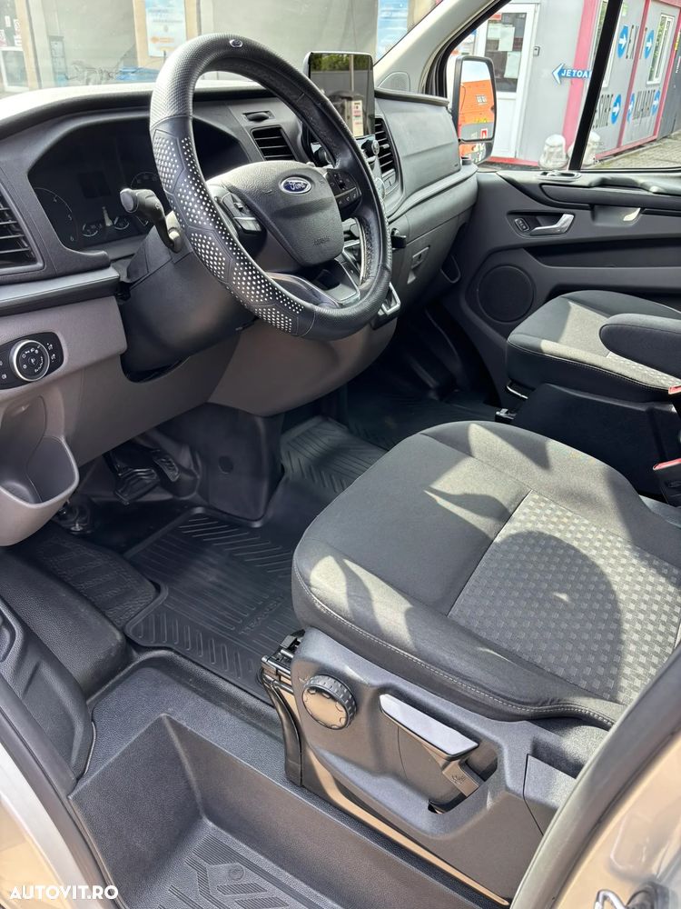 Ford Transit Custom - 10