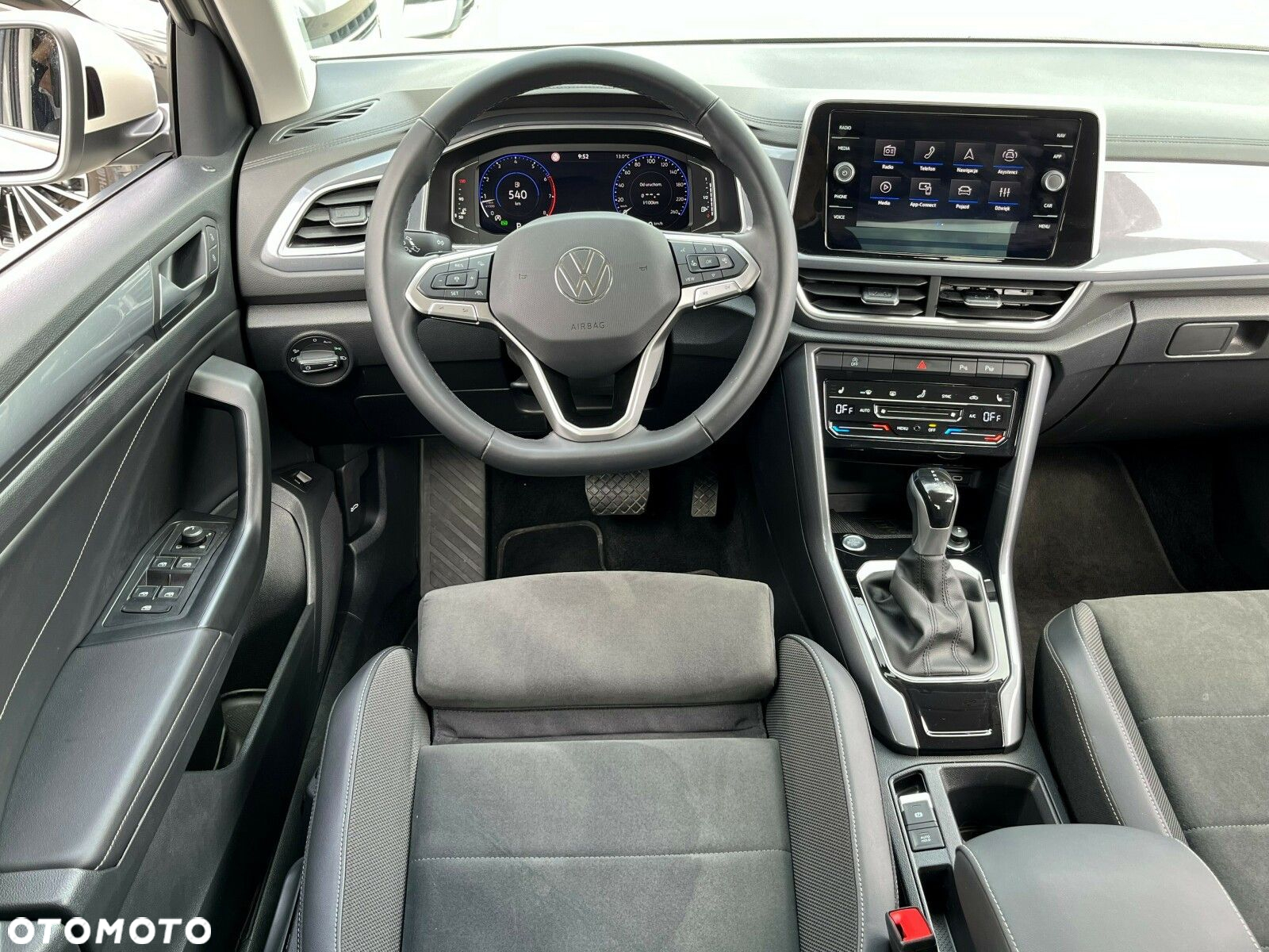 Volkswagen T-Roc 1.5 TSI Style DSG - 7