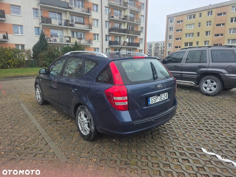 Kia Ceed 1.6 Comfort + - 1