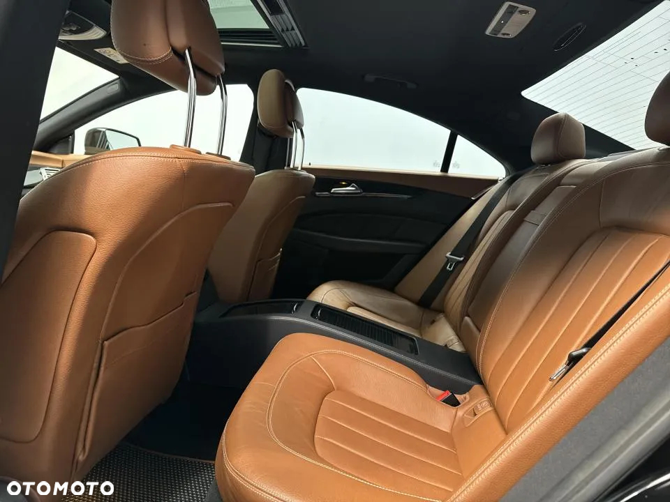 Mercedes-Benz CLS 350 BlueTEC 4-Matic - 22