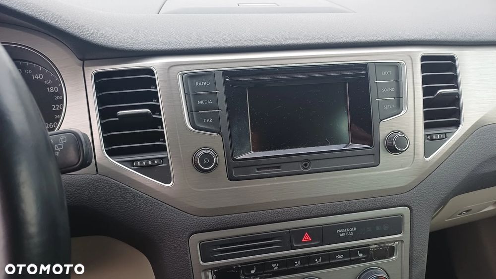 Volkswagen Golf Sportsvan 1.6 TDI BlueMotion Technology DSG Comfortline - 22