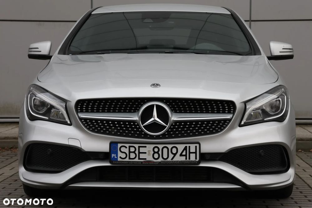 Mercedes-Benz CLA 180 d AMG Line - 10