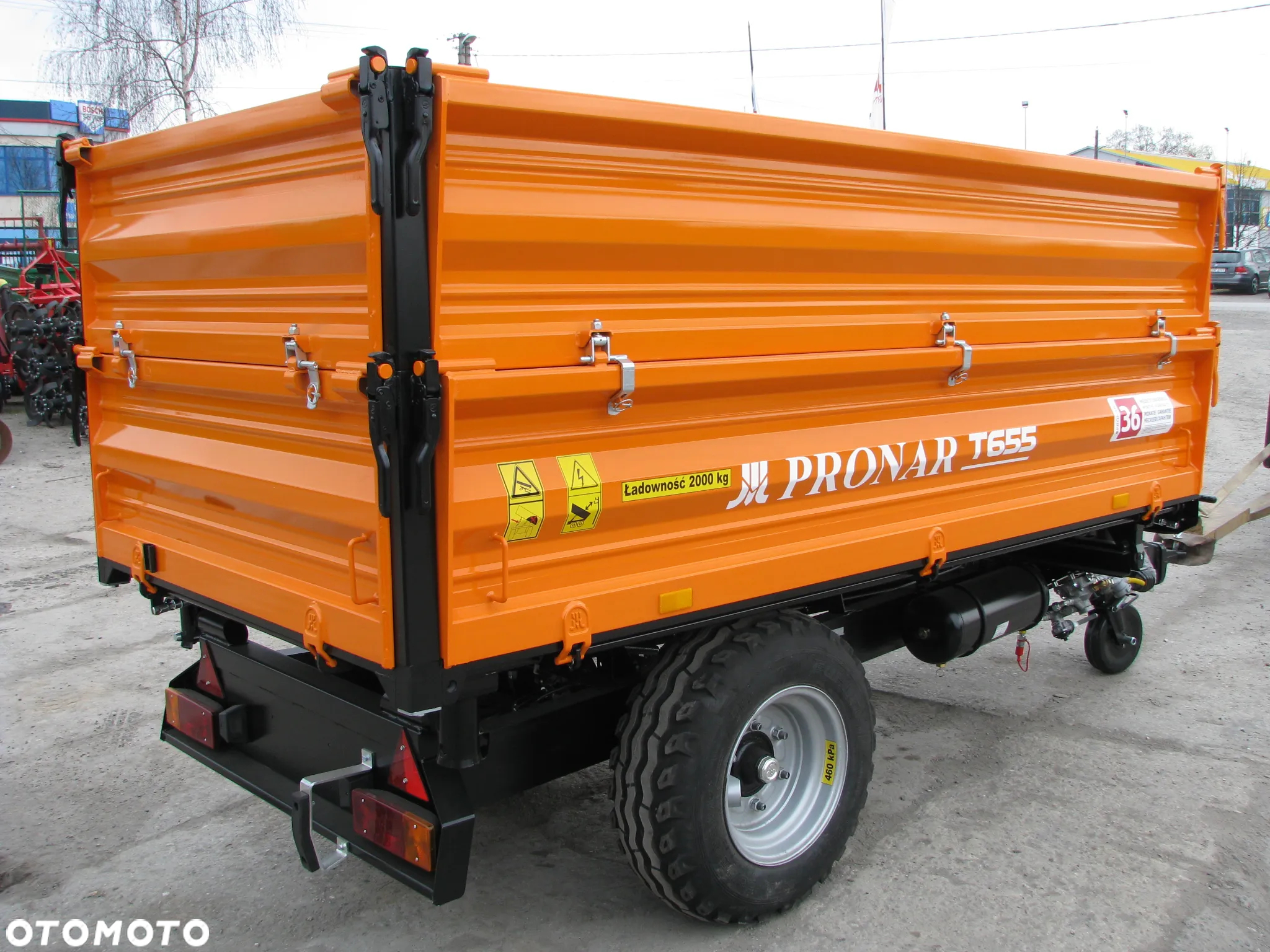 Pronar Przyczepy jednoosiowe Pronar T-655 2,5 tony, Wodziński WTP1W0-1 tona; WTP1W1-3,5 tony;  WTP1W1B-4,5 tony, Przyczepa PR3T Euro-Masz 3 tony - 3