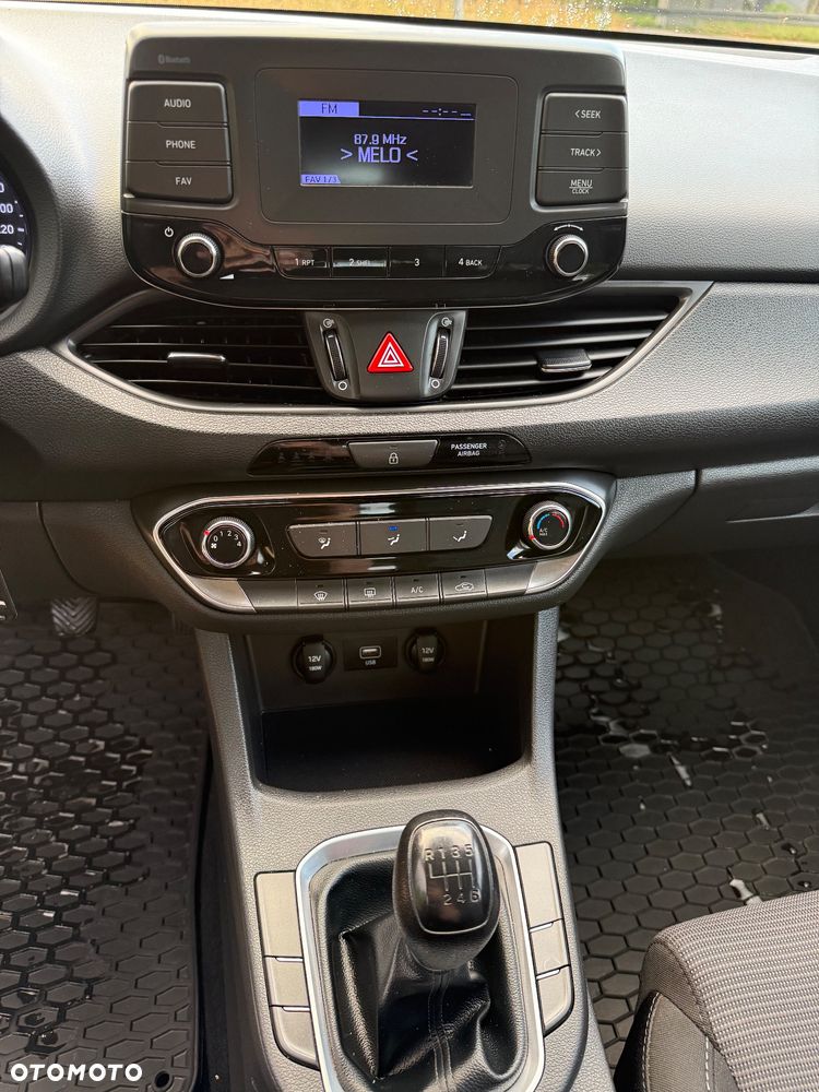 Hyundai i30 1.5 Pure - 14