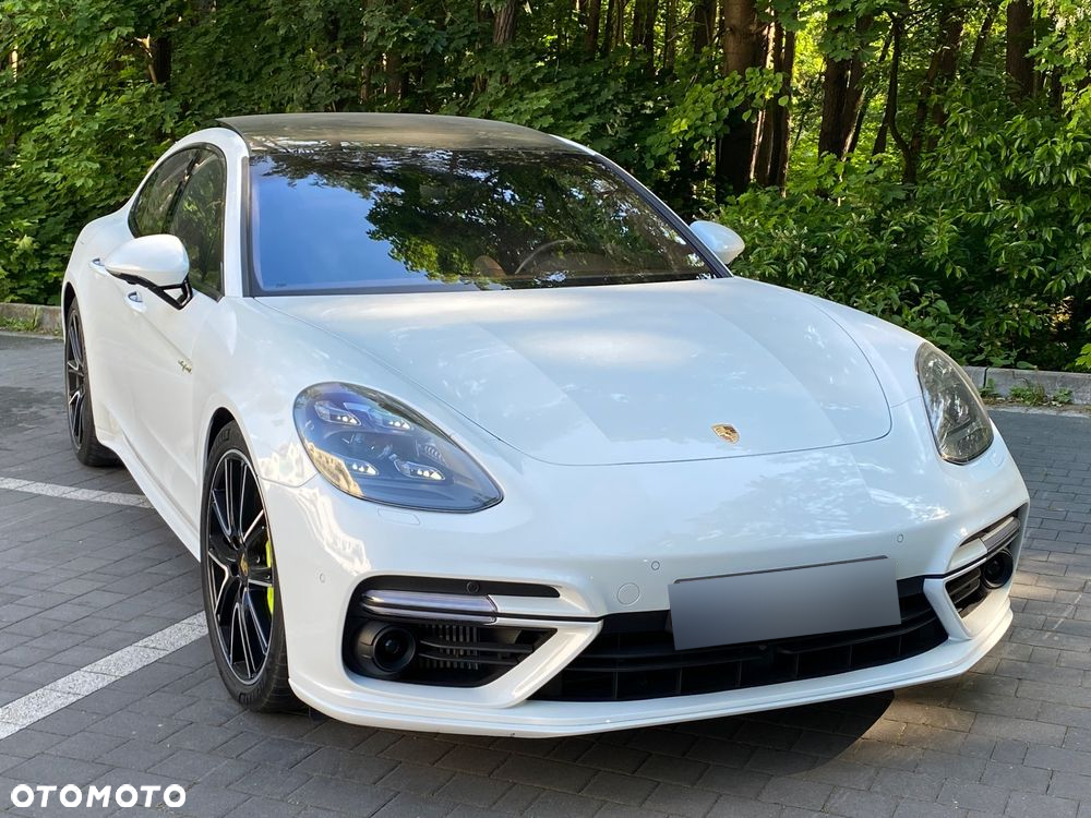 Porsche Panamera - 13