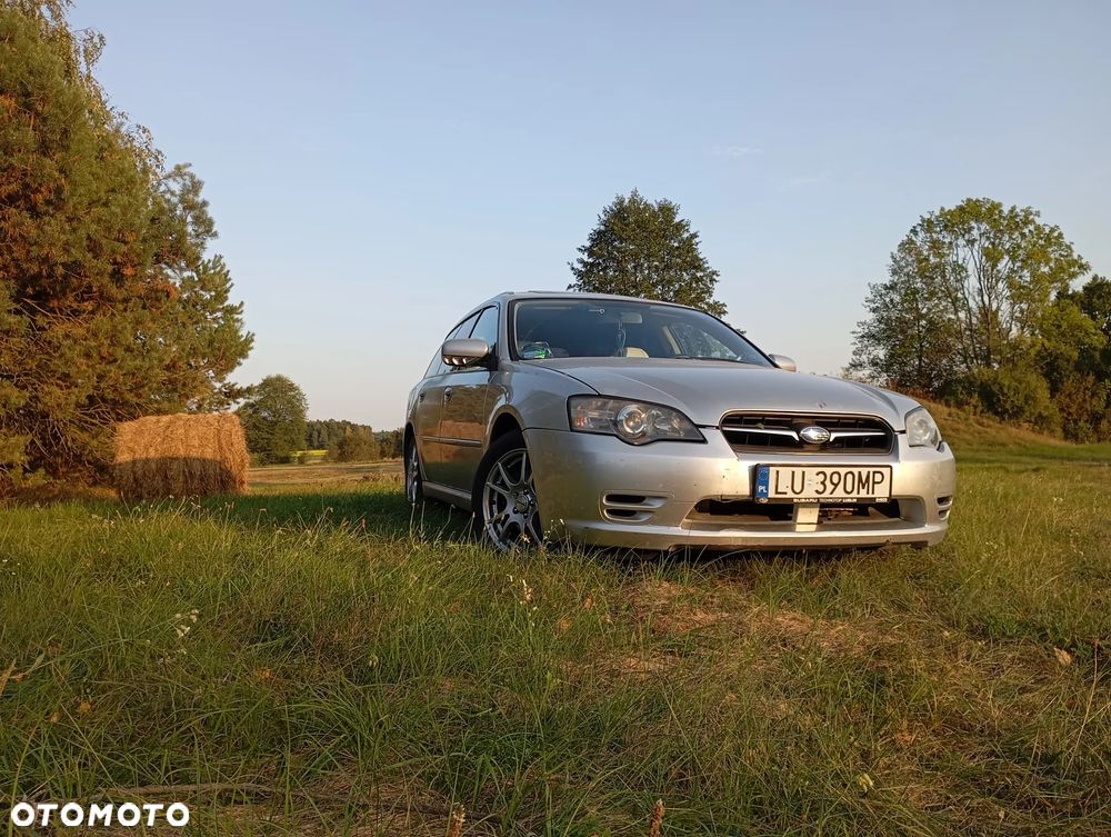 Subaru Legacy SW 2.5i AT - 1
