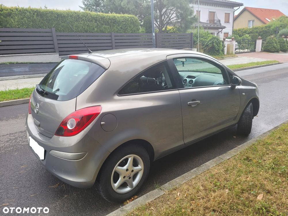 Opel Corsa 1.4 16V Sport - 10