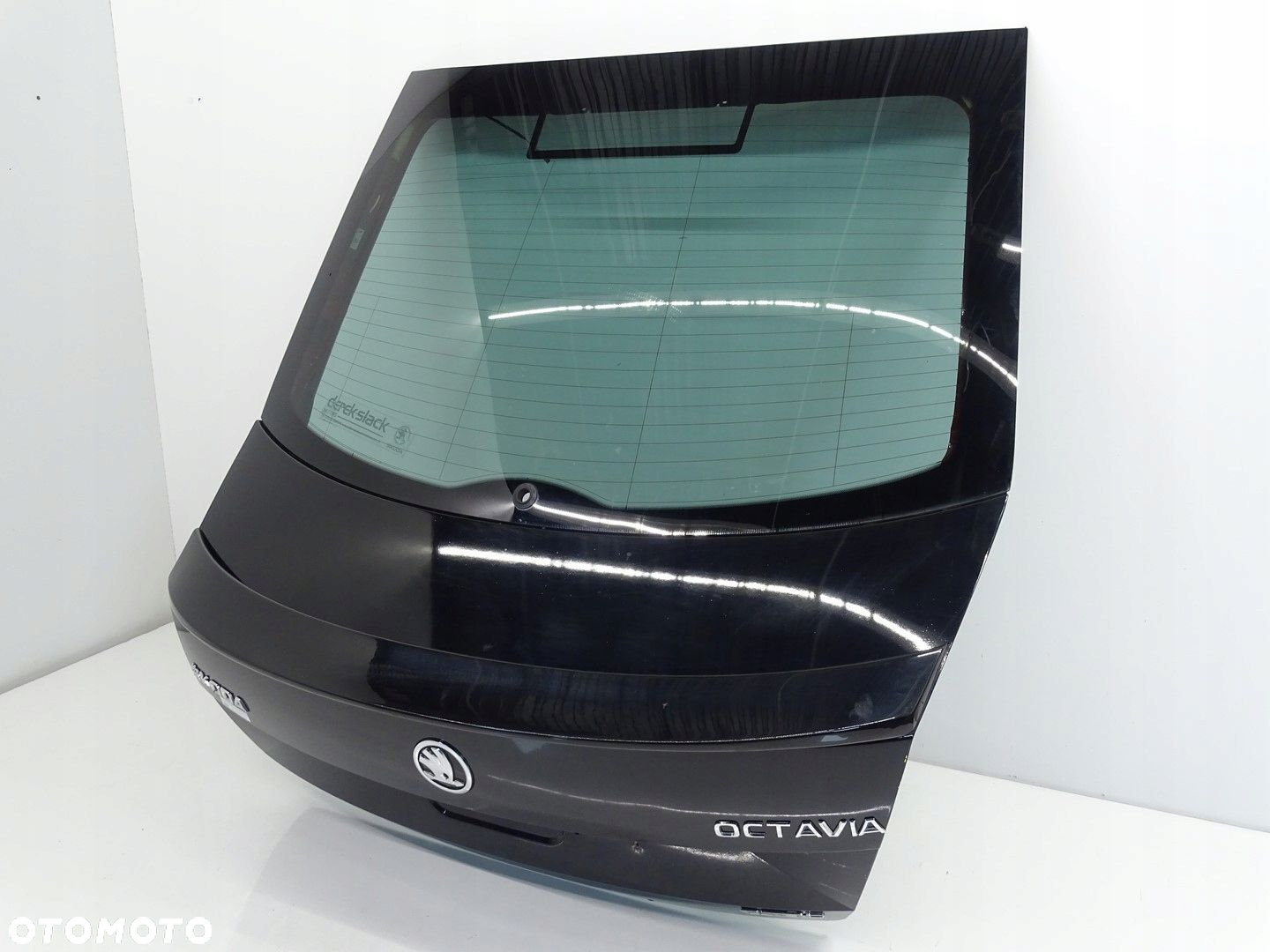 KLAPA POKRYWA TYŁ TYLNA BAGAŻNIKA SZYBA SPOILER SKODA OCTAVIA III RS VRS - 2