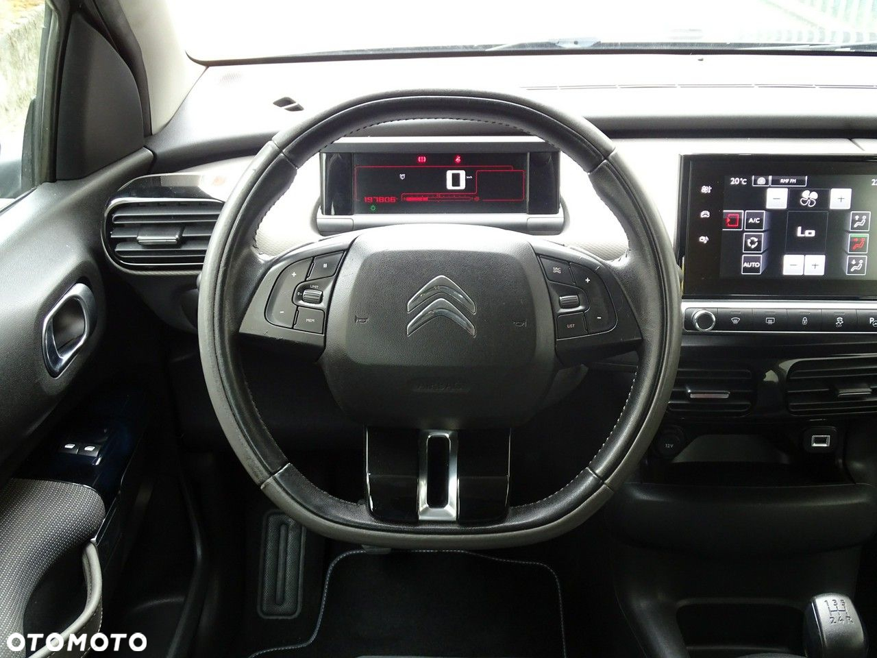 Citroën C4 Cactus - 16