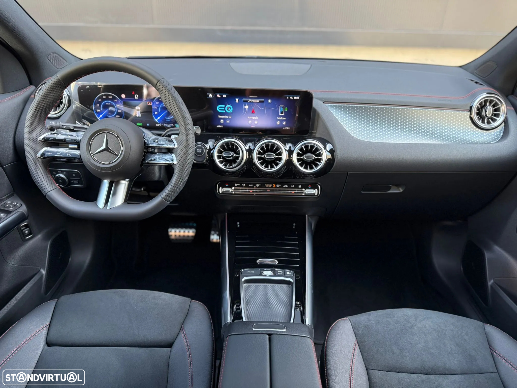 Mercedes-Benz EQA 250+ AMG Line - 14