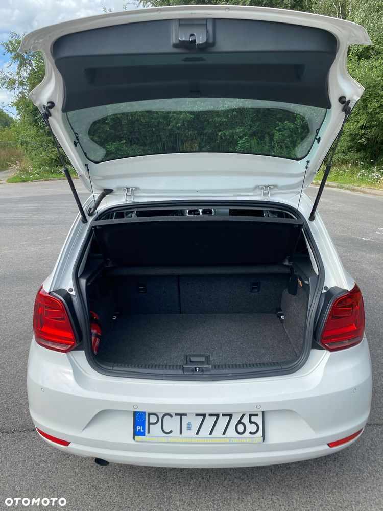 Volkswagen Polo 1.4 FSI Sportline - 12