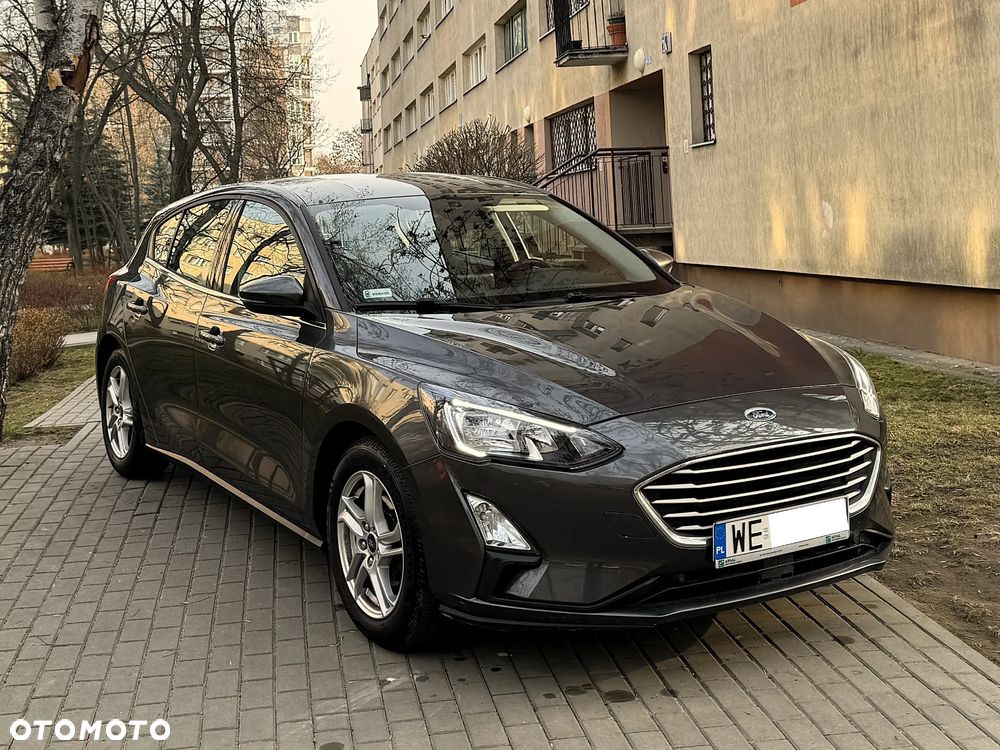 Ford Focus 1.0 EcoBoost Trend Edition - 27