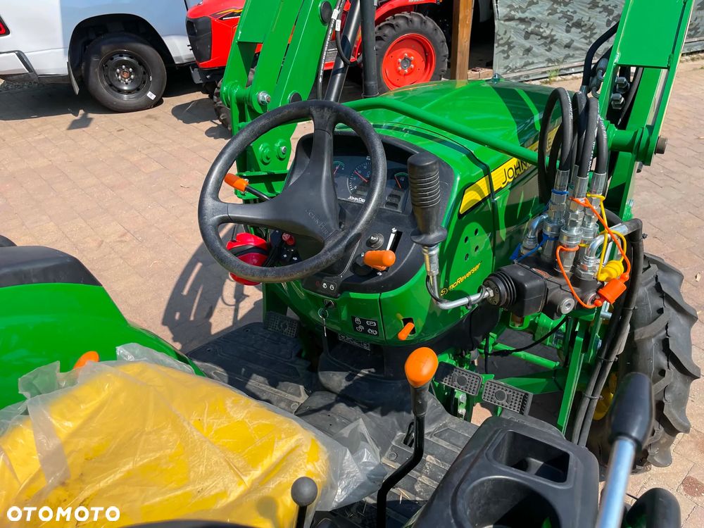John Deere 3036E 3038E - 5