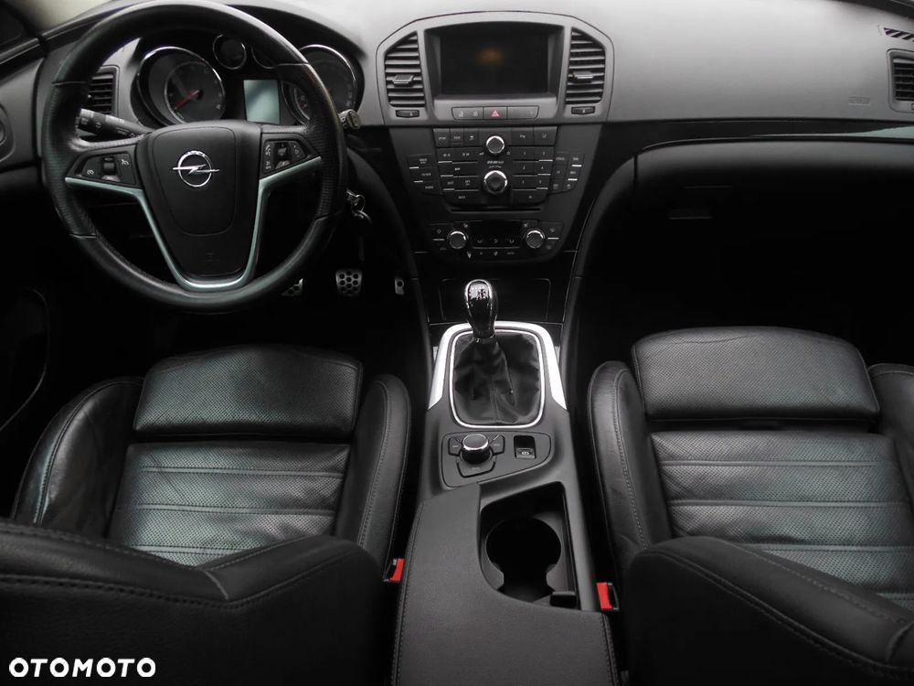 Opel Insignia 1.6 Turbo Cosmo - 13