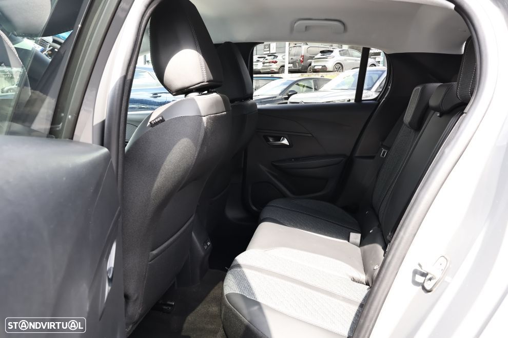 Peugeot 208 1.2 PureTech Allure - 16