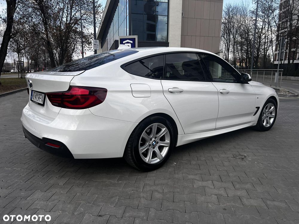 BMW 3GT 320d xDrive M Sport - 13