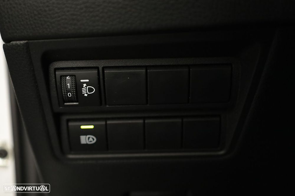 Toyota Yaris Cross 1.5 HDF Comfort — fotografia 19