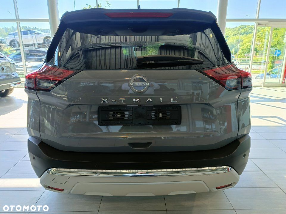 Nissan X-Trail - 8